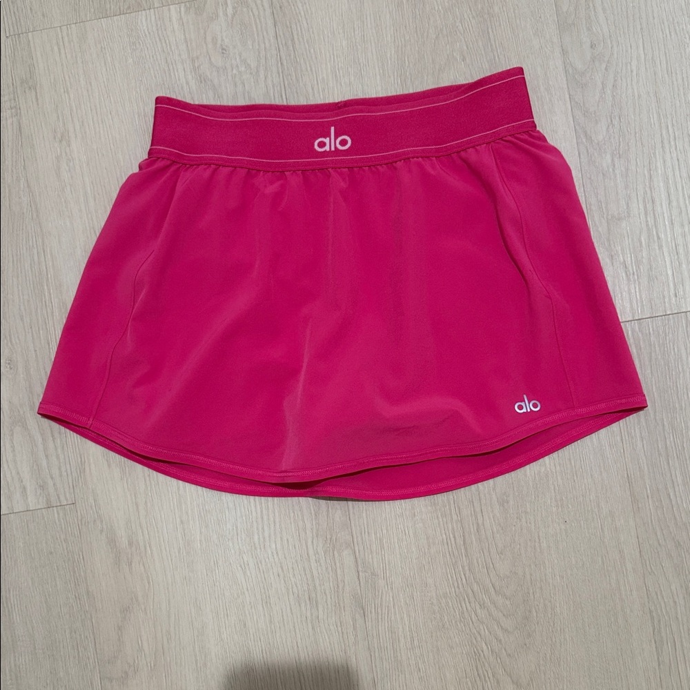 ALO Yoga Fuchsia Skirt